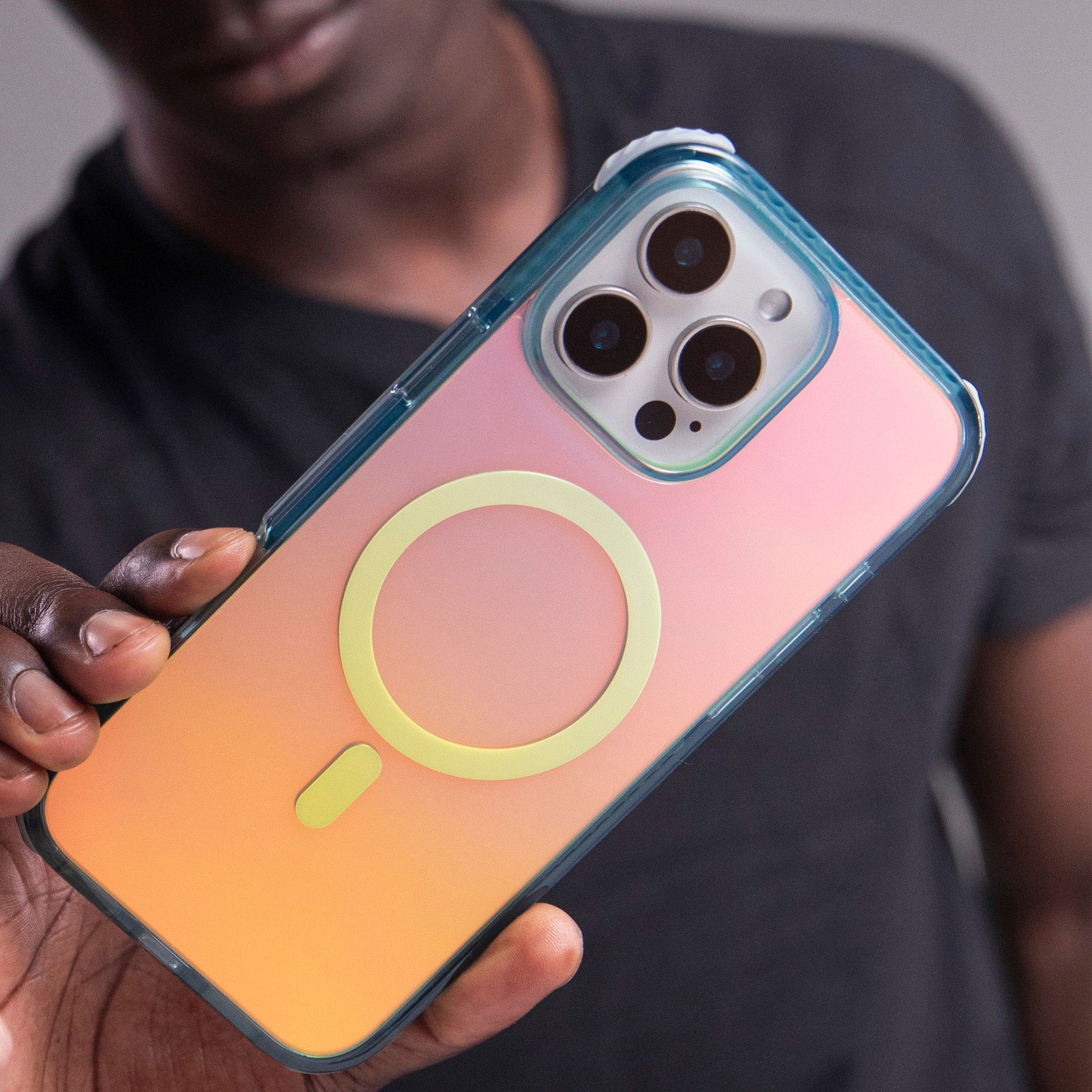 GlowUp for iPhone 16 Pro