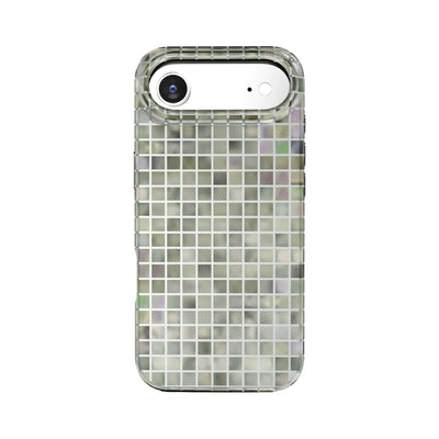 Tile for iPhone Air