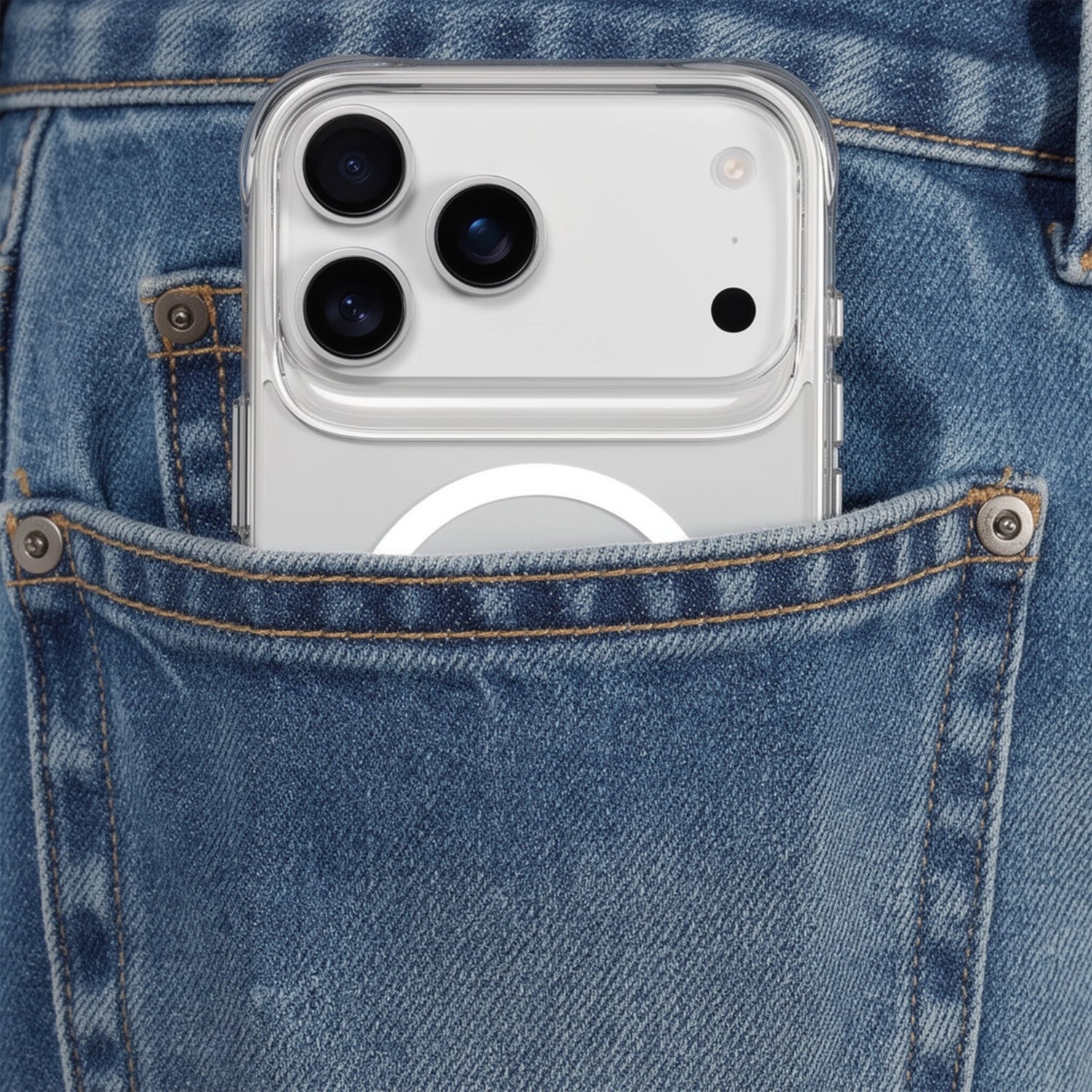 Hero+M for iPhone 17 Pro