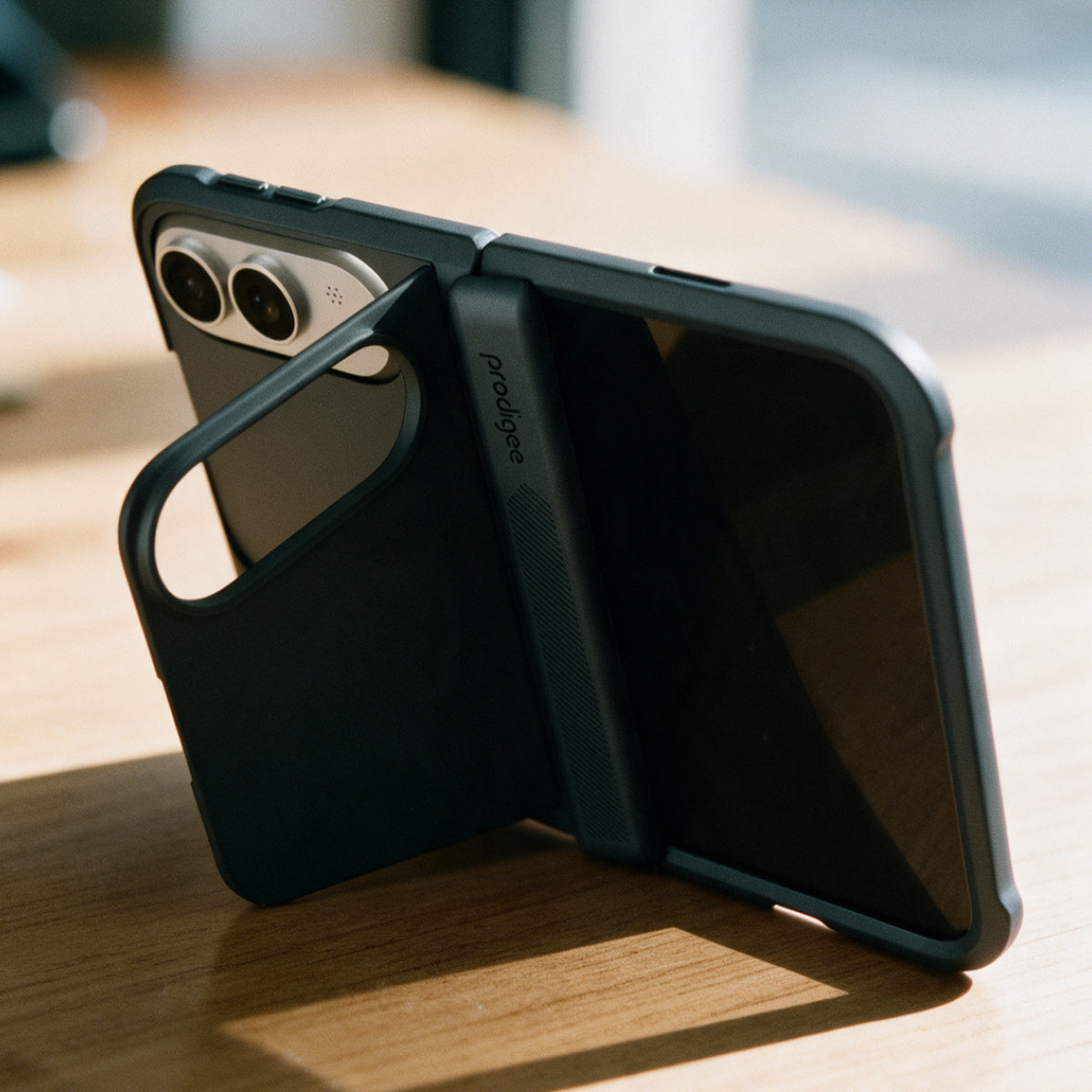 StandOut for iPhone Duo